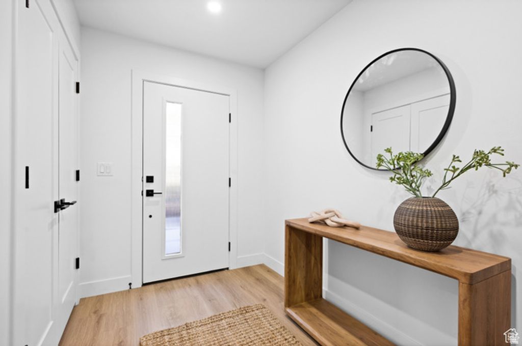 549 E WARNOCK AVE #UNIT B, Salt Lake City, UT 84106 — photo 3