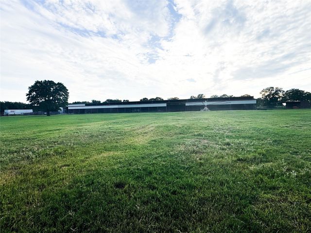 25495 S Fm 4, Lipan, TX 76462