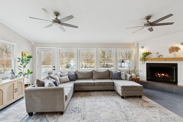 115 Academy Street, Bayport, NY 11705