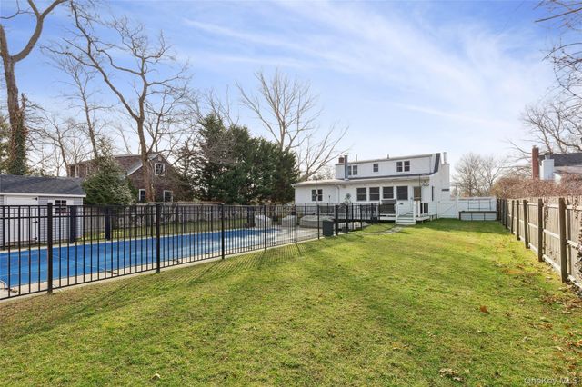 115 Academy Street, Bayport, NY 11705