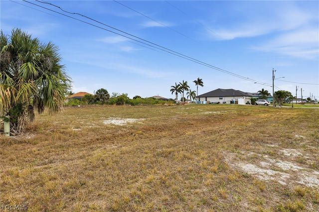 1621 NW 36th PL, Cape Coral, FL 33993