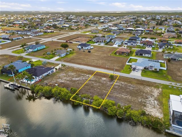 1621 NW 36th PL, Cape Coral, FL 33993