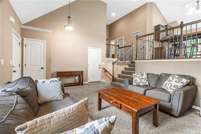 7829 Benson Street, Overland Park, KS 66204