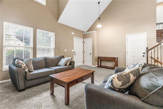 7829 Benson Street, Overland Park, KS 66204