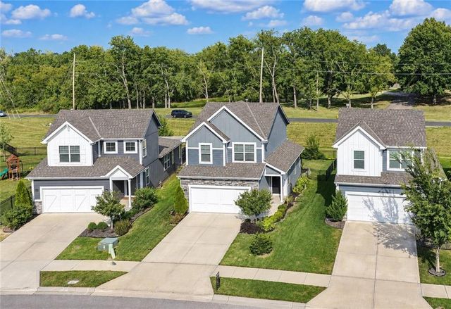 1413 Newport Lane, Raymore, MO 64083