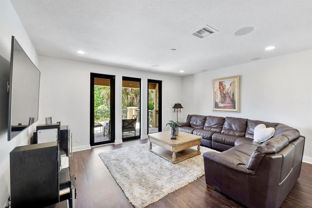 10282 Emerson Street, Parkland, FL 33076