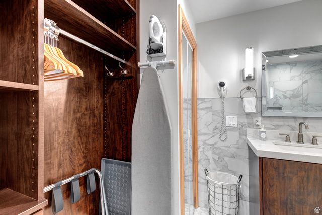 250 PARK AVE #B42, Park City, UT 84060