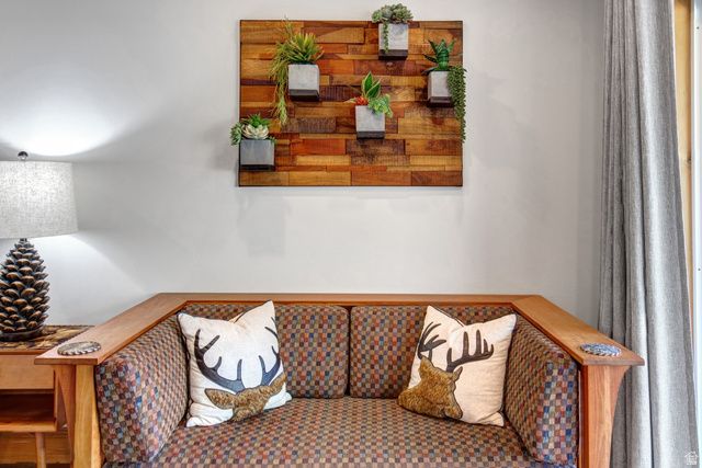 250 PARK AVE #B42, Park City, UT 84060