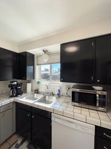 3037 Clearbrook Place, Malin, OR 97632