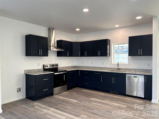 306 N Cemetery Street, Old Fort, NC 28762