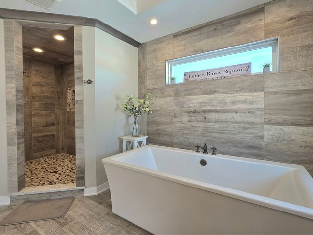 22545 S Spencer Road, New Lenox, IL 60451