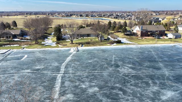 22545 S Spencer Road, New Lenox, IL 60451