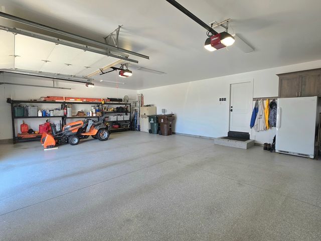 22545 S Spencer Road, New Lenox, IL 60451