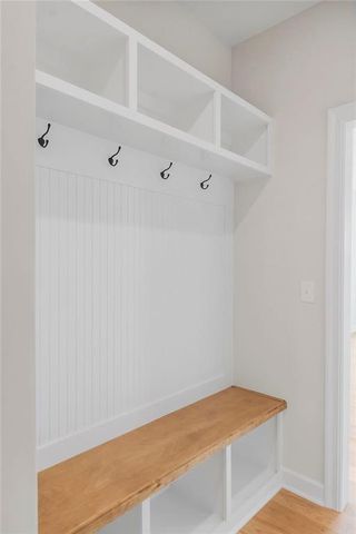 17428 W 163rd Place, Olathe, KS 66062