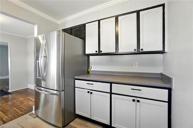 3426 Essex CIR, Norfolk, VA 23513