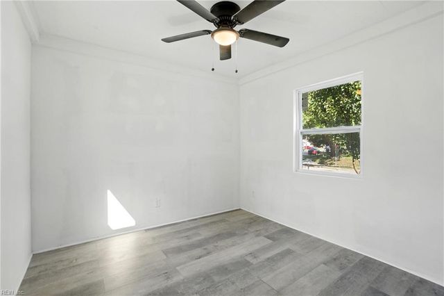 3426 Essex CIR, Norfolk, VA 23513