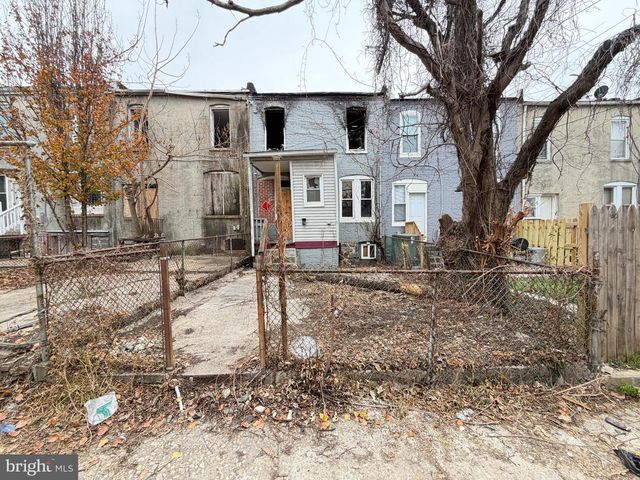 2432 W FRANKLIN ST, Baltimore, MD 21223