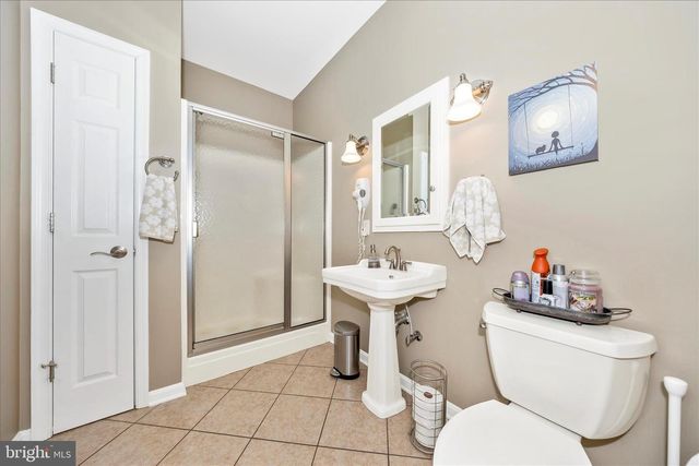 11067 WEATHERSTONE DRIVE, Waynesboro, PA 17268