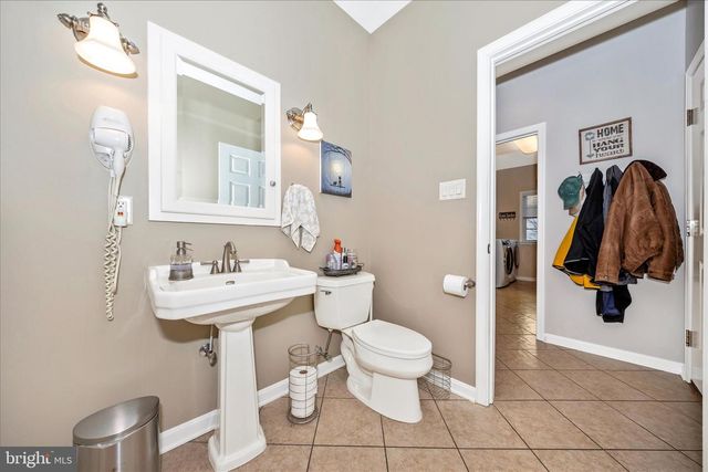 11067 WEATHERSTONE DRIVE, Waynesboro, PA 17268