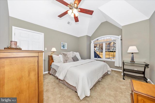 11067 WEATHERSTONE DRIVE, Waynesboro, PA 17268