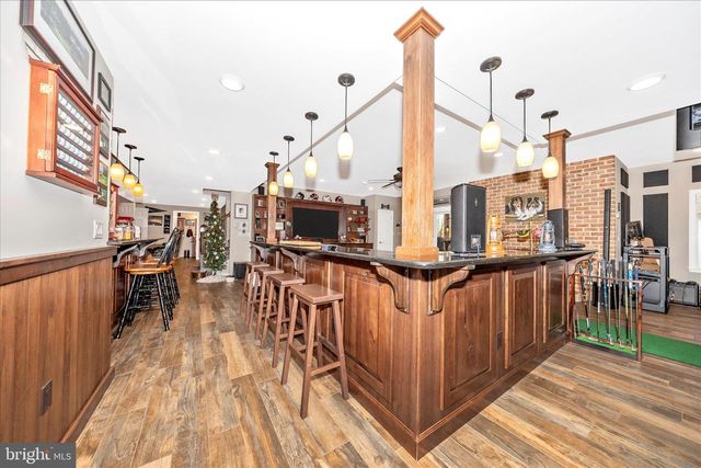 11067 WEATHERSTONE DRIVE, Waynesboro, PA 17268