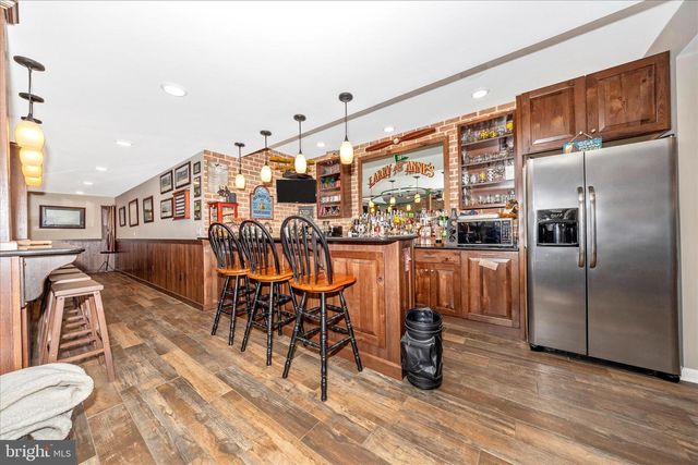 11067 WEATHERSTONE DRIVE, Waynesboro, PA 17268