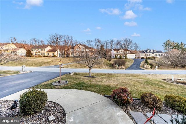 11067 WEATHERSTONE DRIVE, Waynesboro, PA 17268