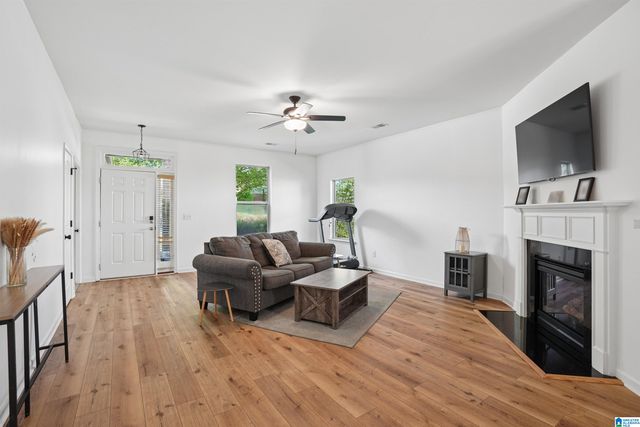 305 POLO COURT, Chelsea, AL 35043