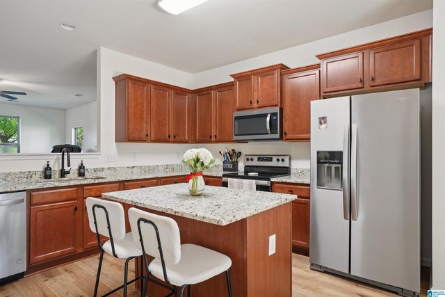 305 POLO COURT, Chelsea, AL 35043