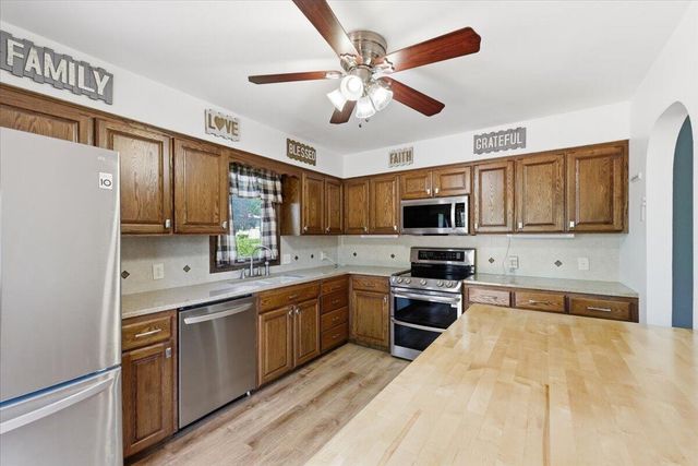 118 UPLAND Drive, Council Bluffs, IA 51503