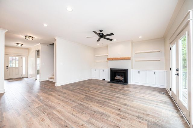 2113 6th Street NW 2, Hickory, NC 28601