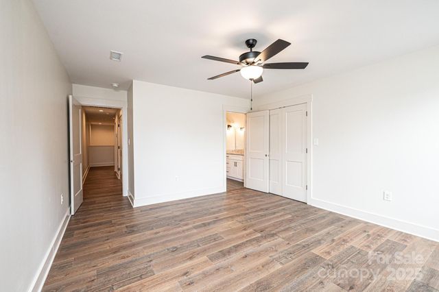 2113 6th Street NW 2, Hickory, NC 28601