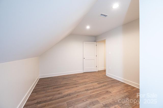 2113 6th Street NW 2, Hickory, NC 28601