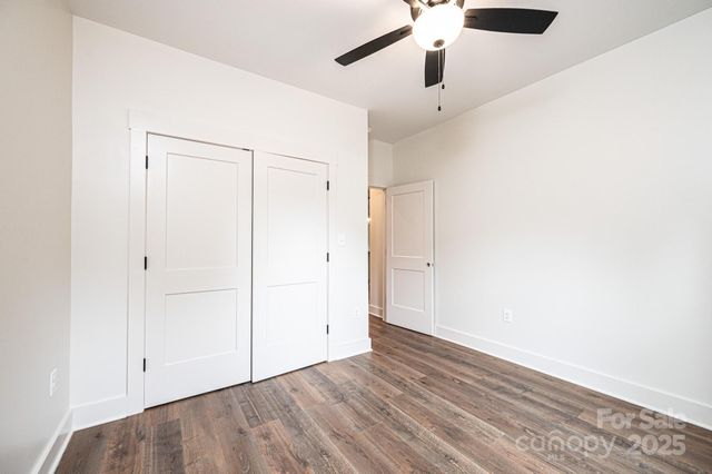 2113 6th Street NW 2, Hickory, NC 28601