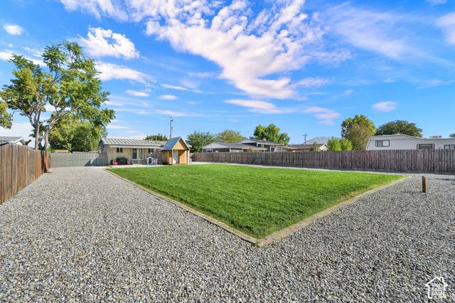 2969 W 1300 N, Clinton, UT 84015