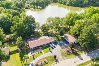 2300 Mount Carmel Road, Paragould, AR 72450