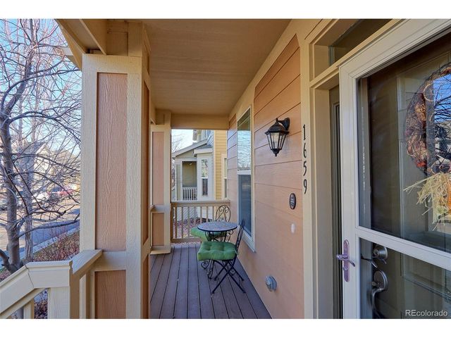 1659 Saratoga Dr, Lafayette, CO 80026