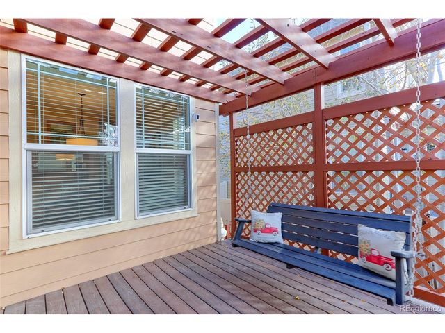 1659 Saratoga Dr, Lafayette, CO 80026