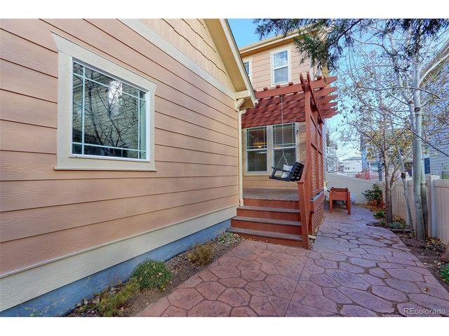 1659 Saratoga Dr, Lafayette, CO 80026