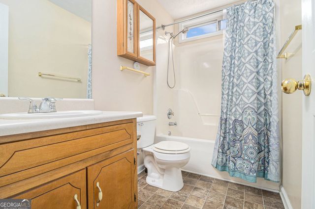 40 Willow Tree Terrace, Covington, GA 30016