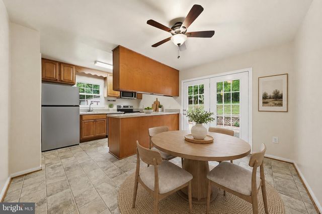 219 QUEEN ANNES CT, Hagerstown, MD 21740