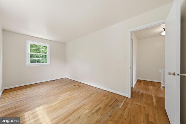 219 QUEEN ANNES CT, Hagerstown, MD 21740