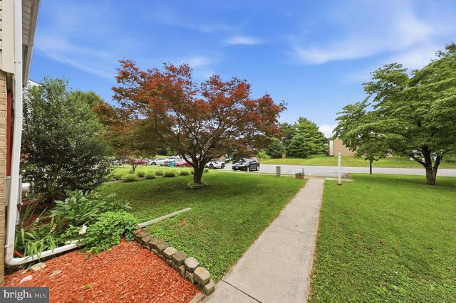 219 QUEEN ANNES CT, Hagerstown, MD 21740