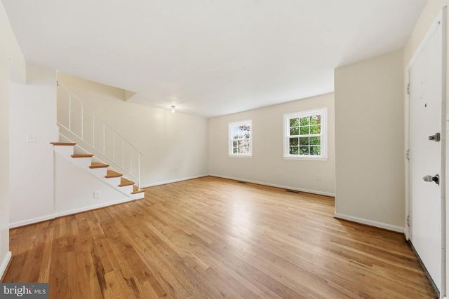 219 QUEEN ANNES CT, Hagerstown, MD 21740