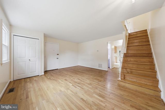 219 QUEEN ANNES CT, Hagerstown, MD 21740