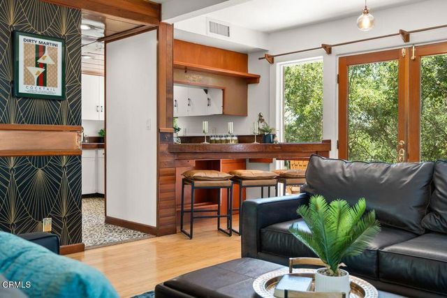 1002 Country Club Drive, Ojai, CA 93023