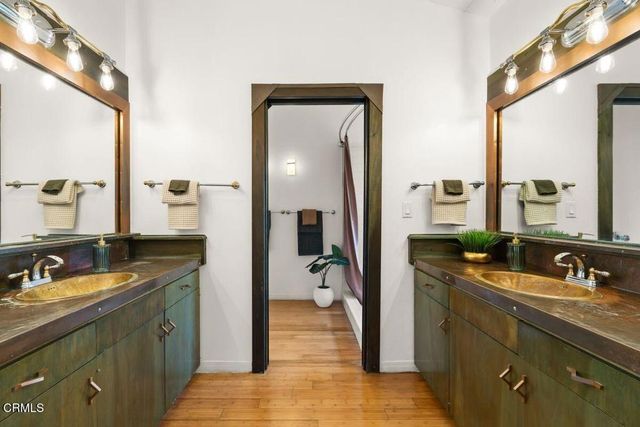 1002 Country Club Drive, Ojai, CA 93023