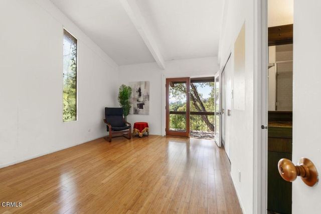 1002 Country Club Drive, Ojai, CA 93023