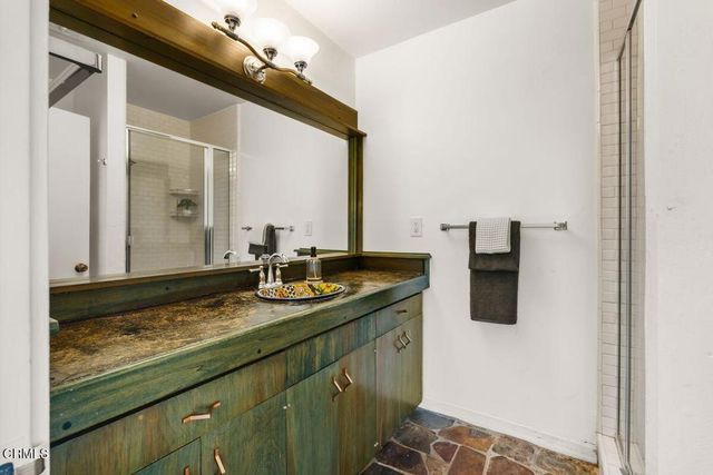 1002 Country Club Drive, Ojai, CA 93023