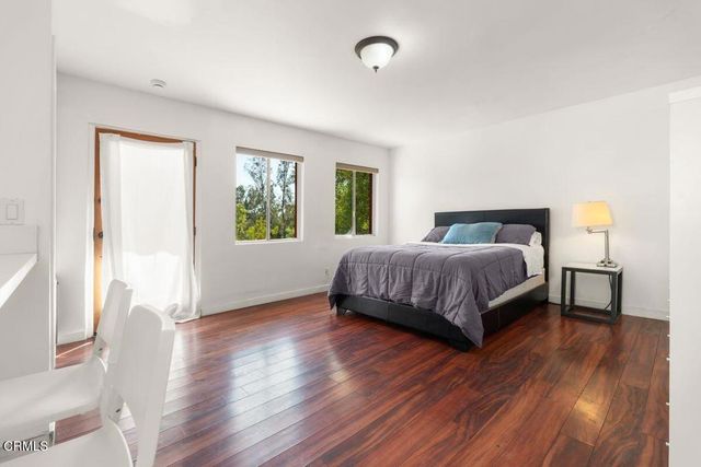 1002 Country Club Drive, Ojai, CA 93023